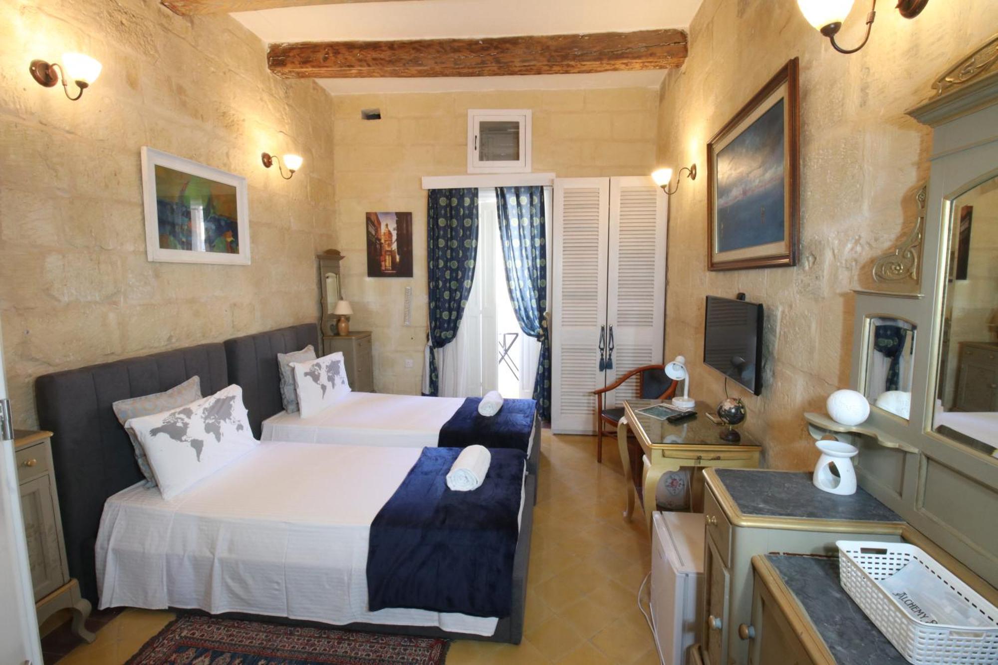 The Knight - Heritage & Art Home At Birgu Square 외부 사진