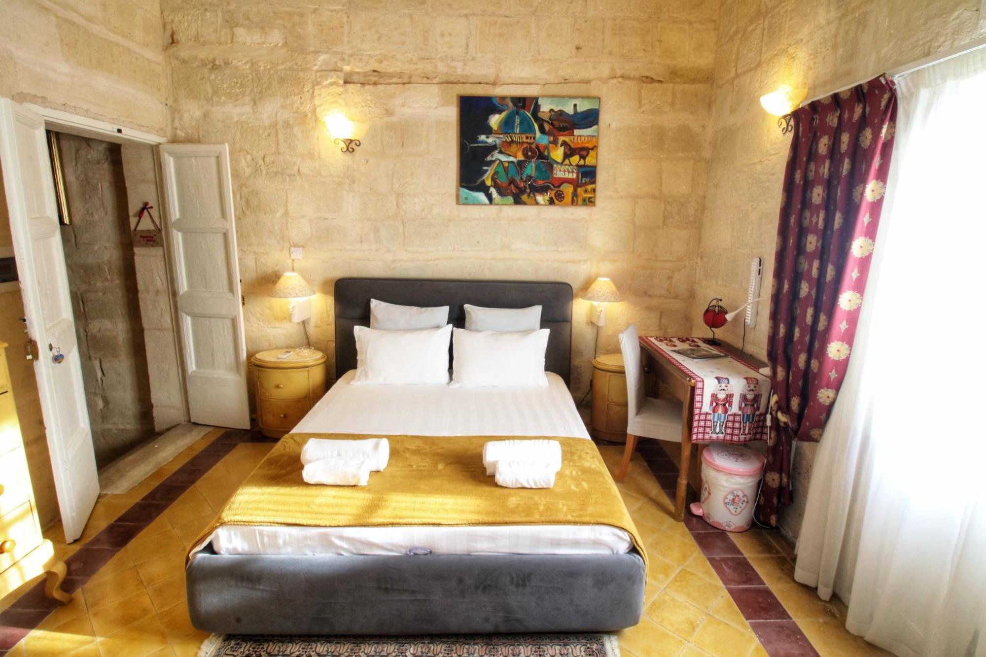 The Knight - Heritage & Art Home At Birgu Square 외부 사진